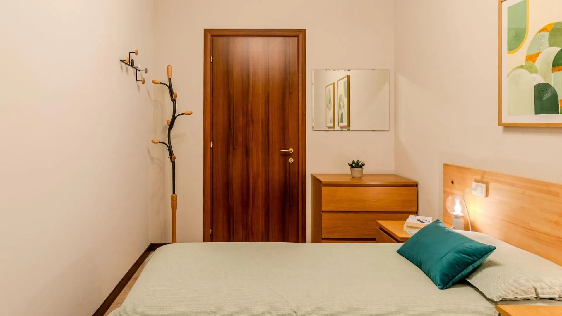Apartment Panico - Dox130 By Interhome Dorio 0*,  İtalya